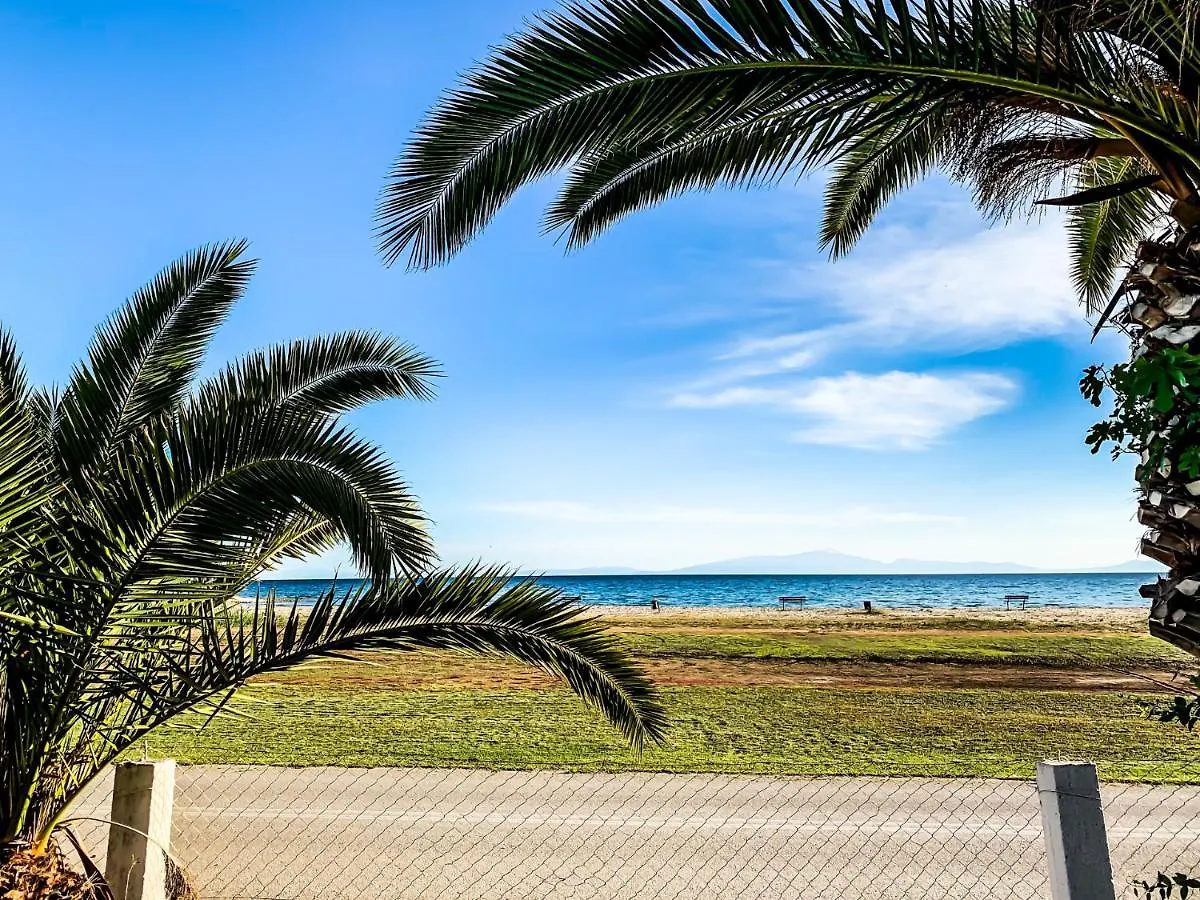 Galinis' Sea Front Studios B Nea Kallikrateia